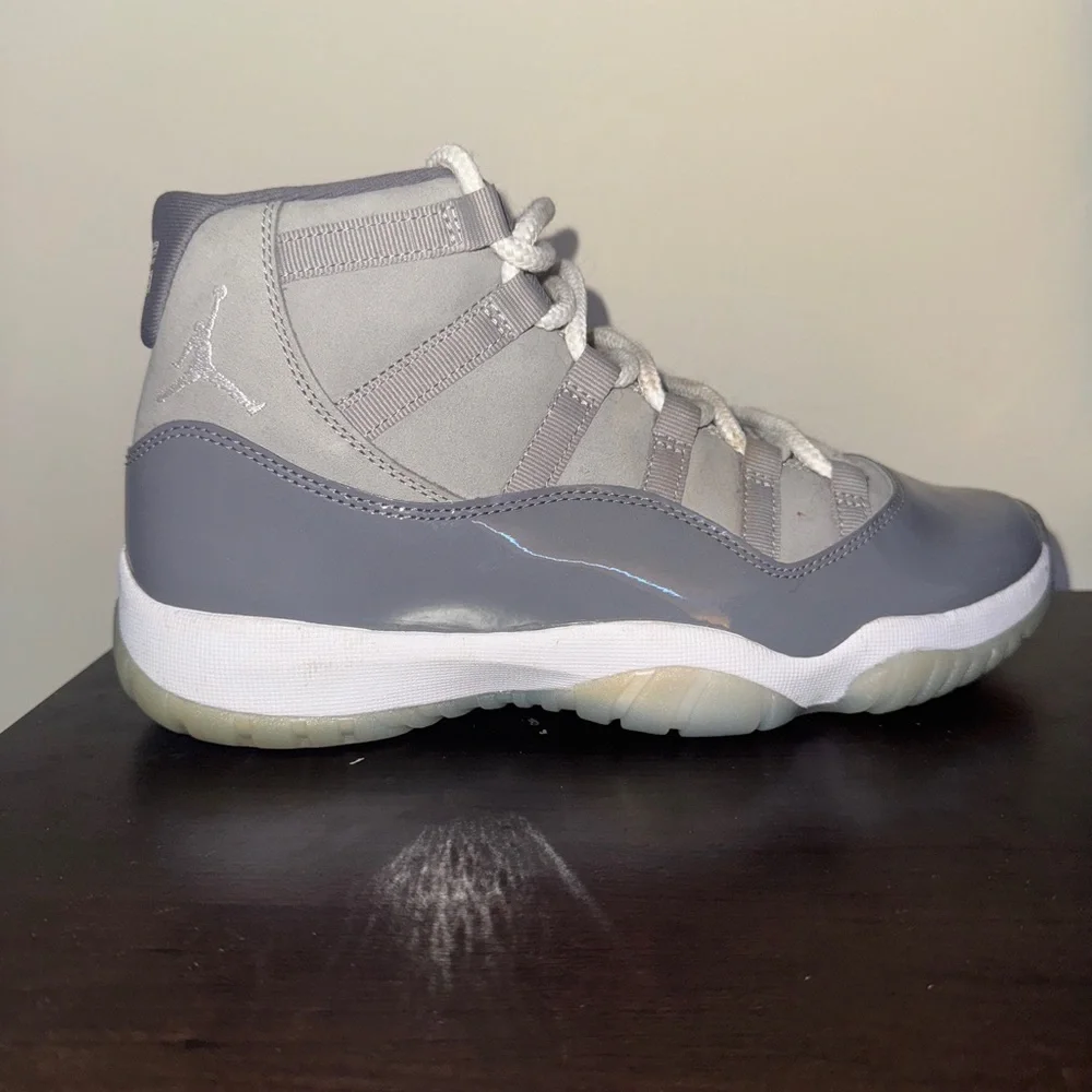 Jordan 11 Cool Grey Retro - Picture 1 of 2